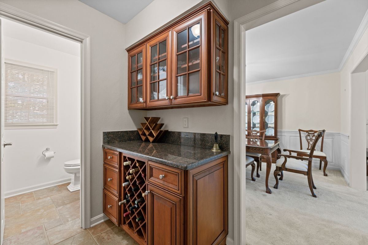 Building Photo - 12307 Eliff Way