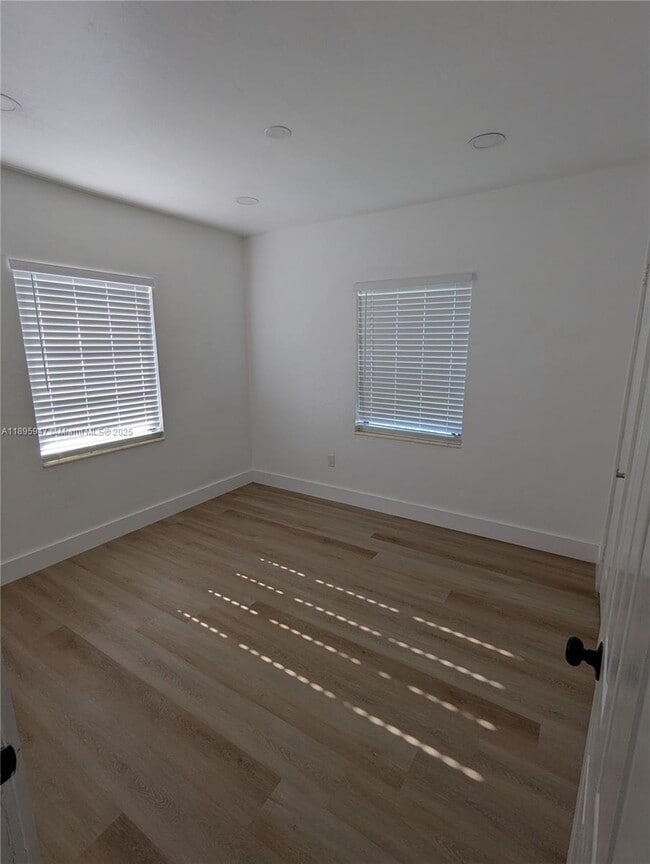 Building Photo - 14321 Boggs Dr