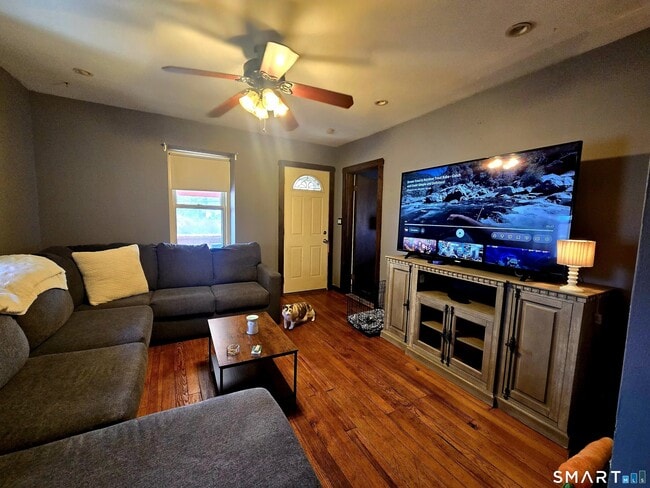 Building Photo - 73 Woodbridge Ave