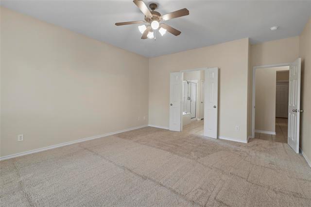 Building Photo - 8700 La Quinta Lane
