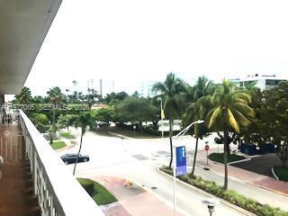 Building Photo - 1698 Jefferson Ave