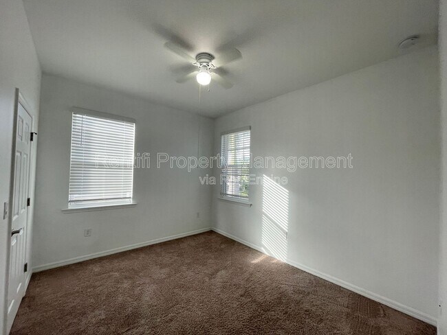 Building Photo - 3769 Tilbor Circle