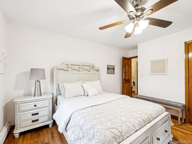 Building Photo - 5 Linda Ct