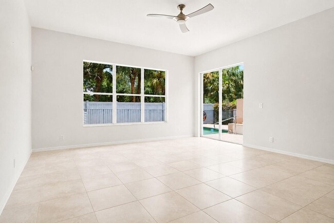 Building Photo - 207 Isle Verde Way