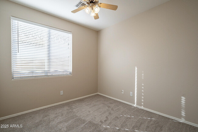 Building Photo - 39802 N Cross Timbers Way