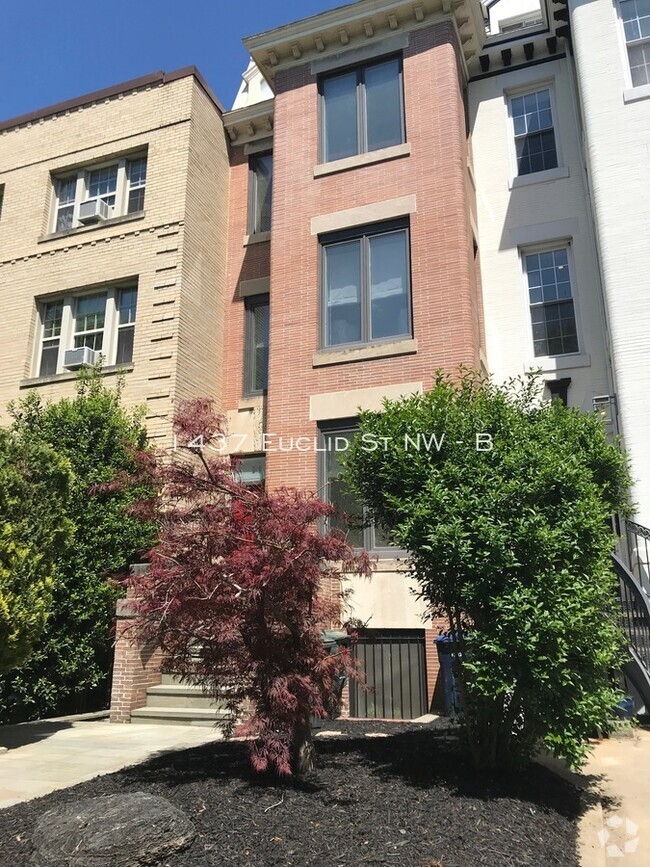 Building Photo - 1437 Euclid St NW