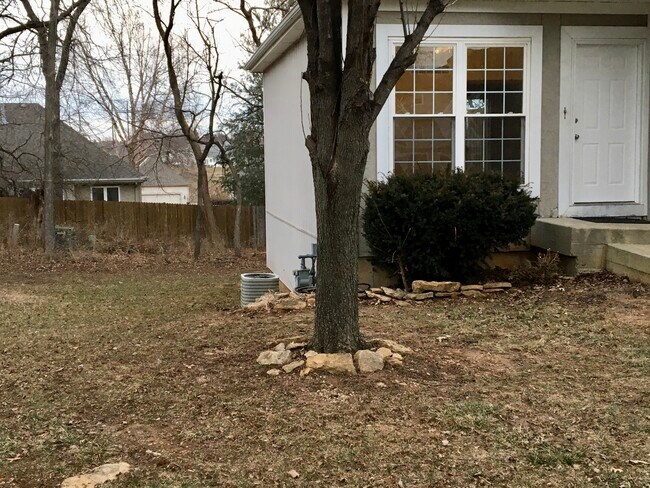 Building Photo - 23512 W 73rd St