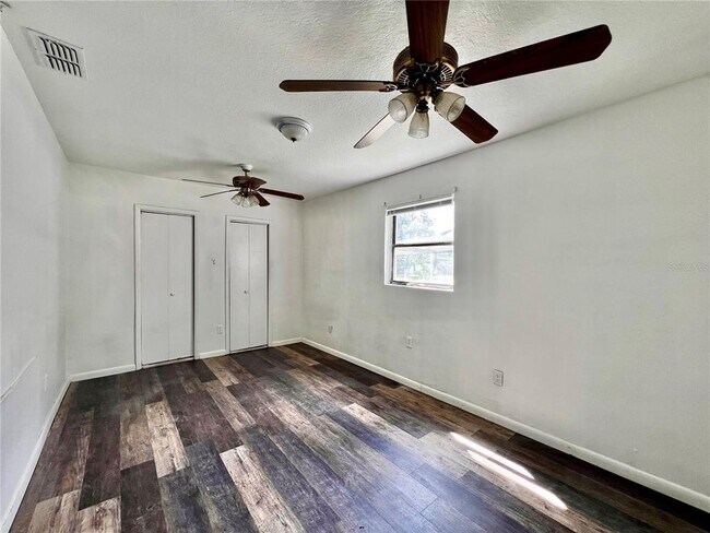 Building Photo - 2848 Empire Pl