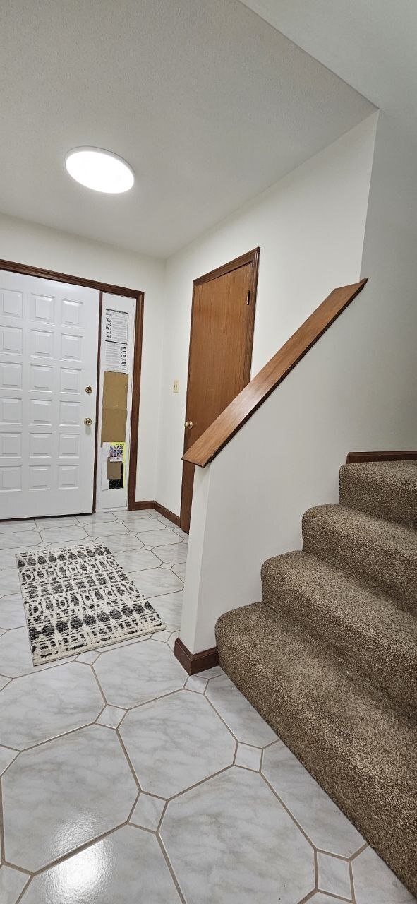 Building Photo - 25 Washington St