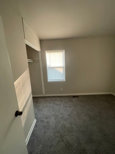 Building Photo - 1627 Mary George Ave NW