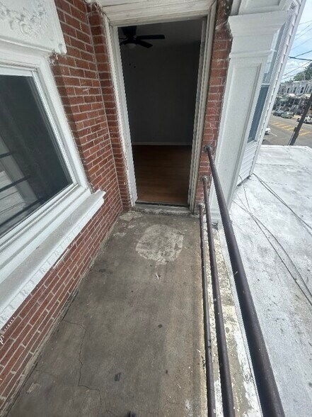 Building Photo - 1311 S 52nd St