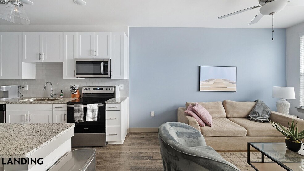 Building Photo - 2165 Nolensville Pk