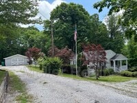 Building Photo - 1624 Duncan Rd