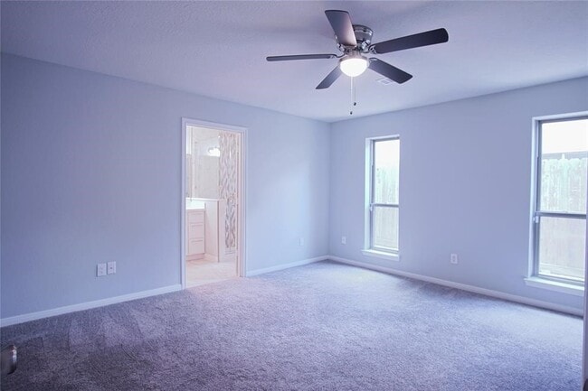 Building Photo - 15827 Echo Canyon Dr