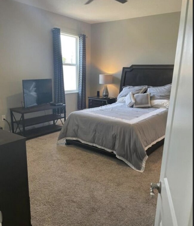 Building Photo - Addison Village Townhome!!!