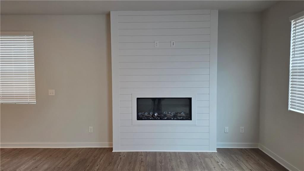 Building Photo - 1704 Harper Lily Ln