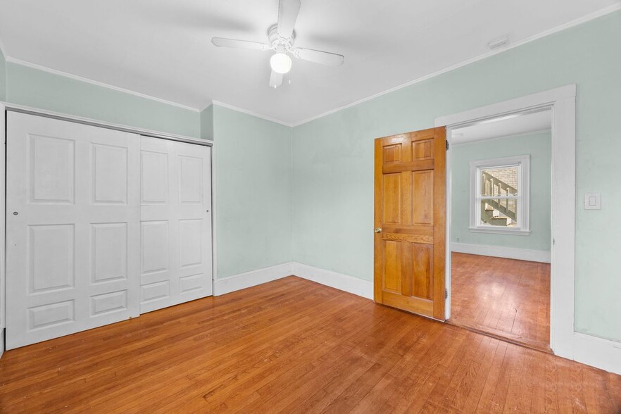 Building Photo - 149 Clifton Ave