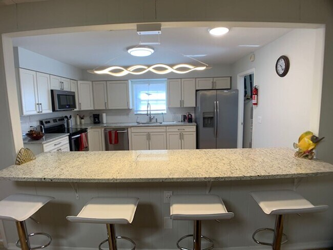 Building Photo - Charming 4-bedroom, 2-bath home in Colonial Park