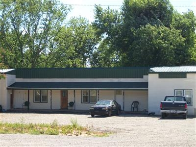 Primary Photo - 1012 Highway Oo