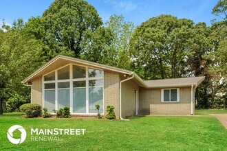 Building Photo - 1800 Beechwood Blvd NW