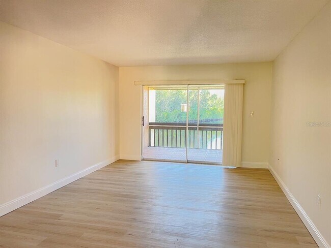 Building Photo - 1355 Rock Dove Ct