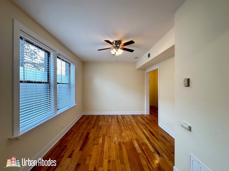 Building Photo - 342 Park Ave