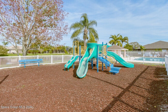 Building Photo - 2585 Summerwind Ct