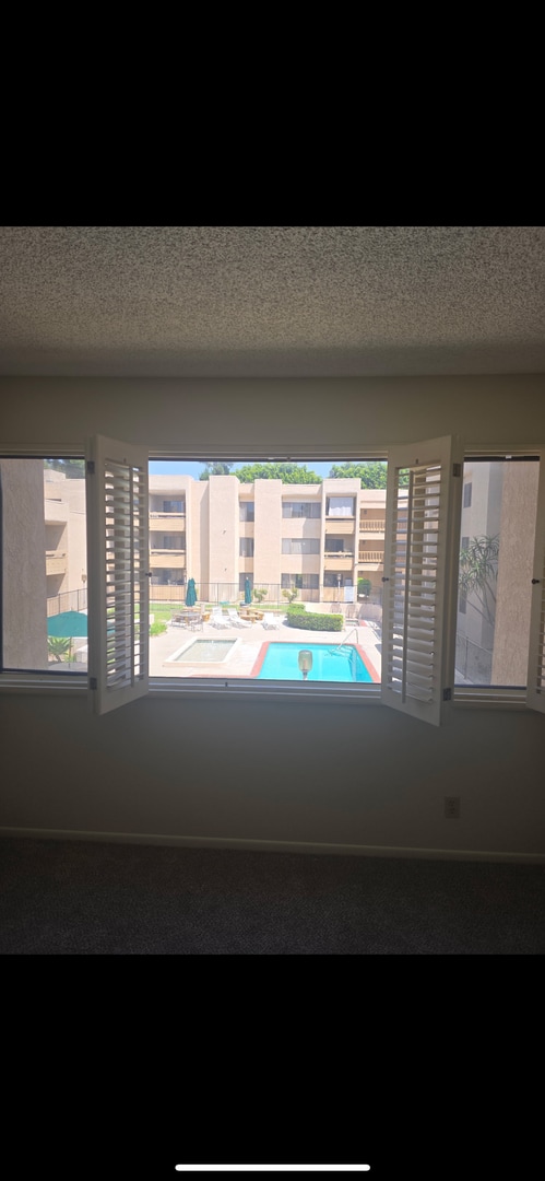 Building Photo - Senior living condo