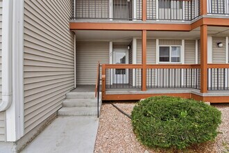 Building Photo - $1,495.95 - 1 Bed, 1 Bath Updated Unit in Westminster with In Unit Washer/Dryer!