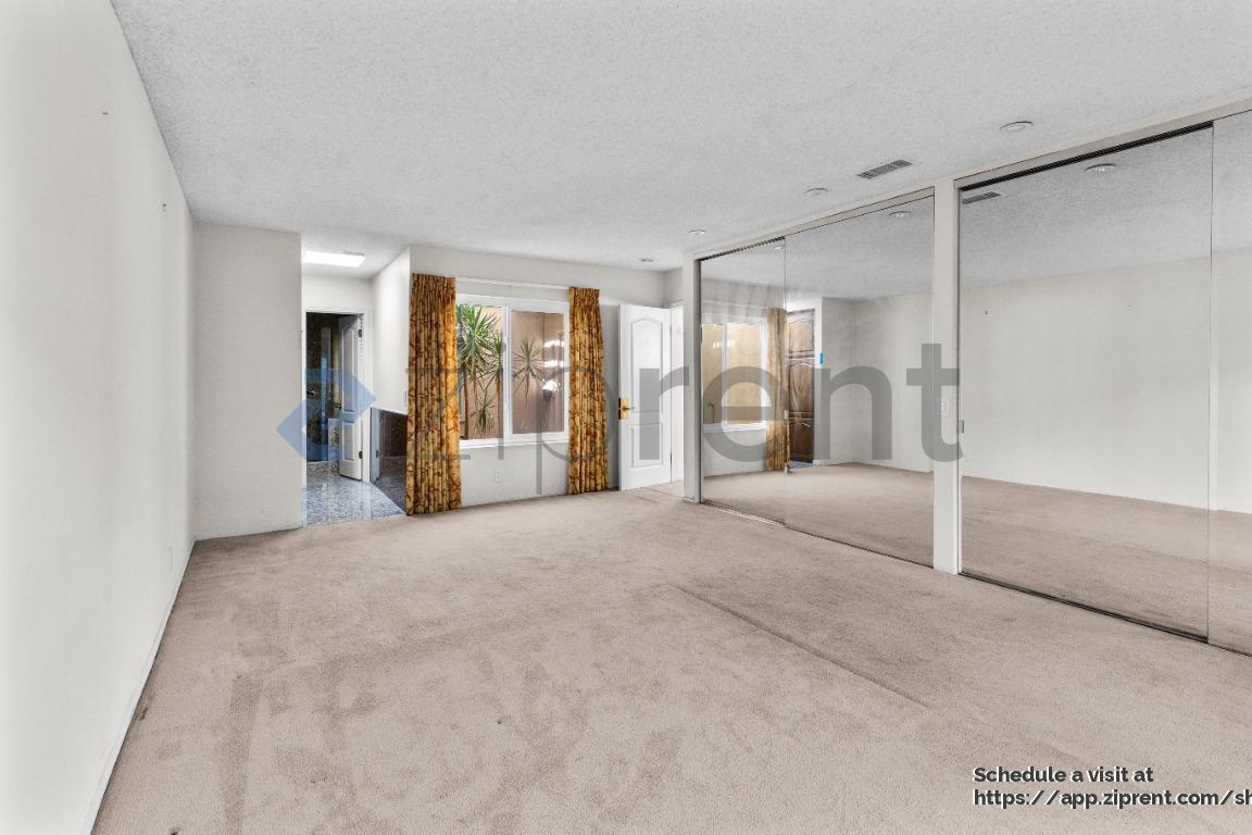Building Photo - 12646 Beach St