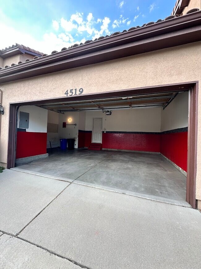 Building Photo - 4519 S Atchison Way