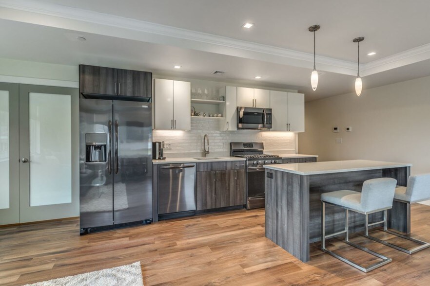 Building Photo - Essex Landing Saugus