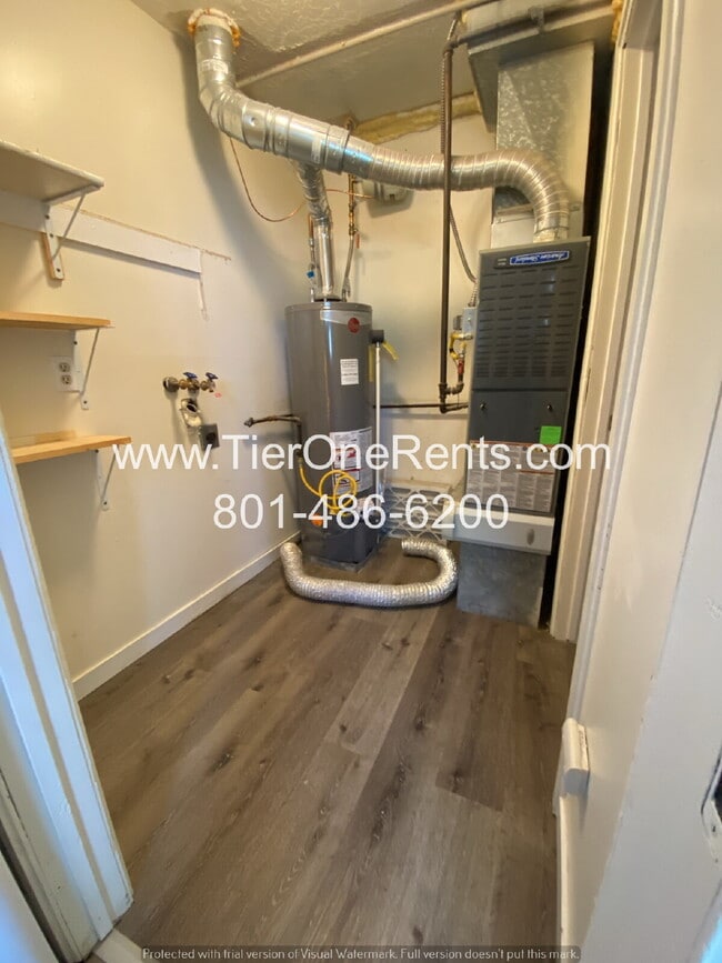 Building Photo - NO DEPOSIT option available for qualified renters!