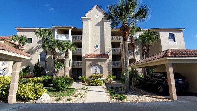Building Photo - Bouchelle Condo Available August 24th!!!