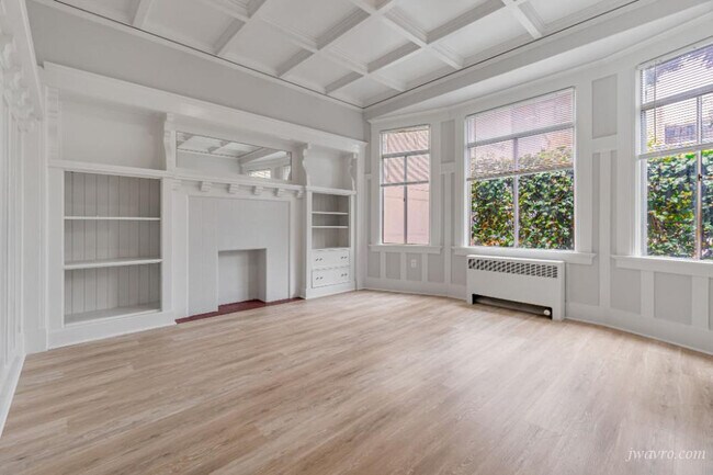 Building Photo - 1630 California St