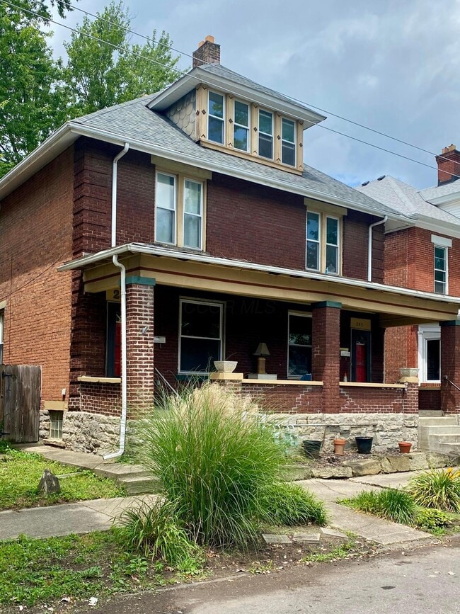 Primary Photo - 247 S Monroe Ave