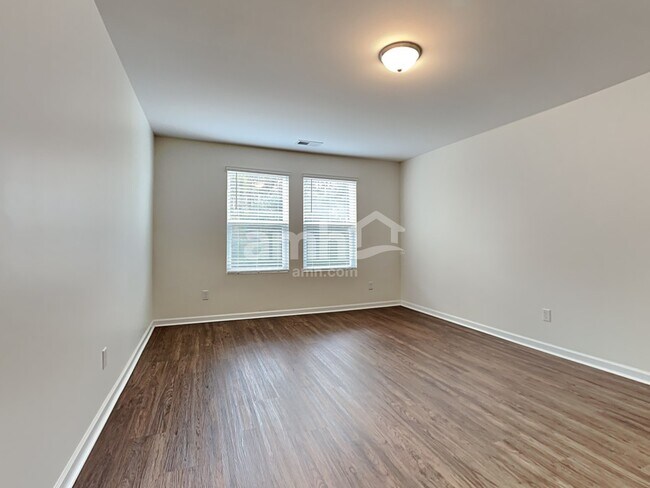 Building Photo - 119 Orion Way