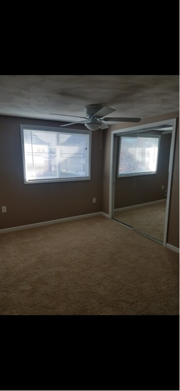 Building Photo - 605 George St