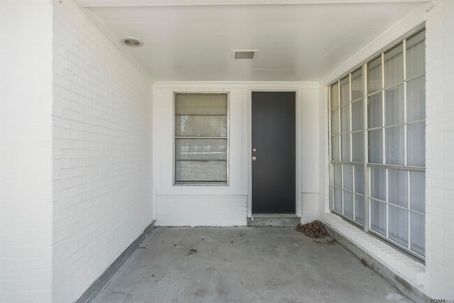 Building Photo - 1455 Marilyn Dr