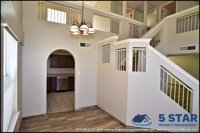 Building Photo - 3 bedroom in El Paso TX 79934