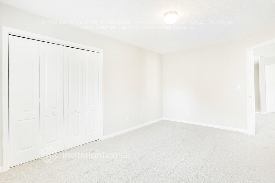 Building Photo - 702 Sycamore Dr