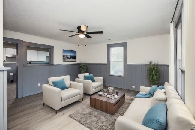 Building Photo - Modern 2BR Upgrade Near Downtown – Move-In Ready + $500 Off!