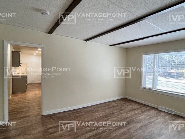 Building Photo - 721 Terrace Ave