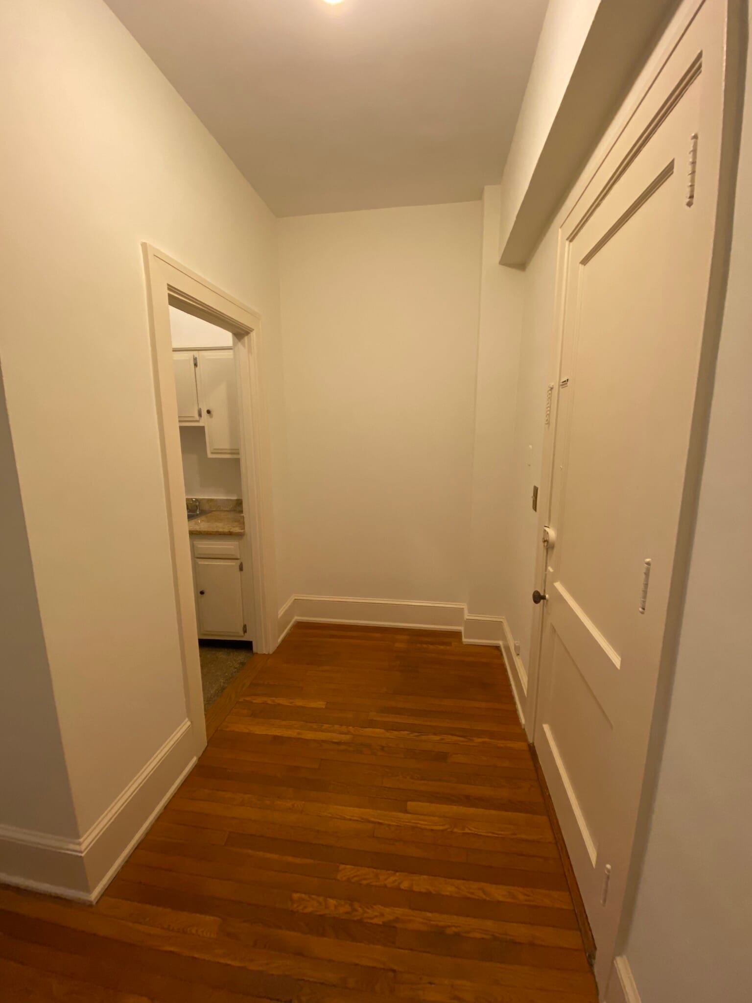 Building Photo - 3039 Macomb St NW