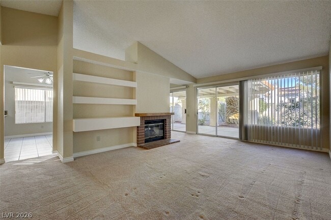 Building Photo - 2302 Fairbourne Way