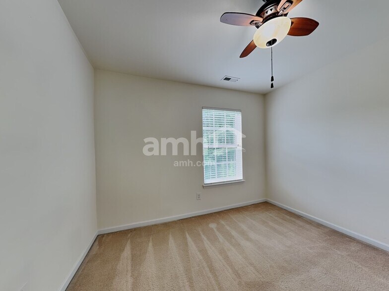 Building Photo - 4276 Kathert Ct