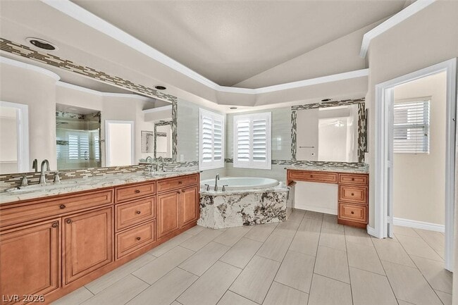 Building Photo - 9515 Gainey Ranch Ave