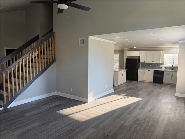 Building Photo - 12230 Kleinmeadow Dr