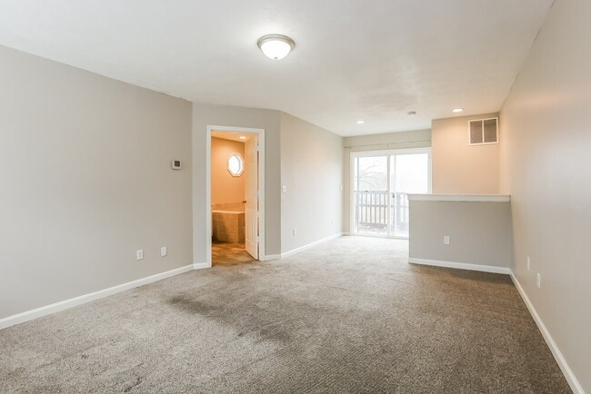 Building Photo - 804 Moss Oak Ct