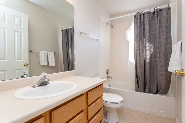 Building Photo - Spacious Home in Woodmen Hills!!!